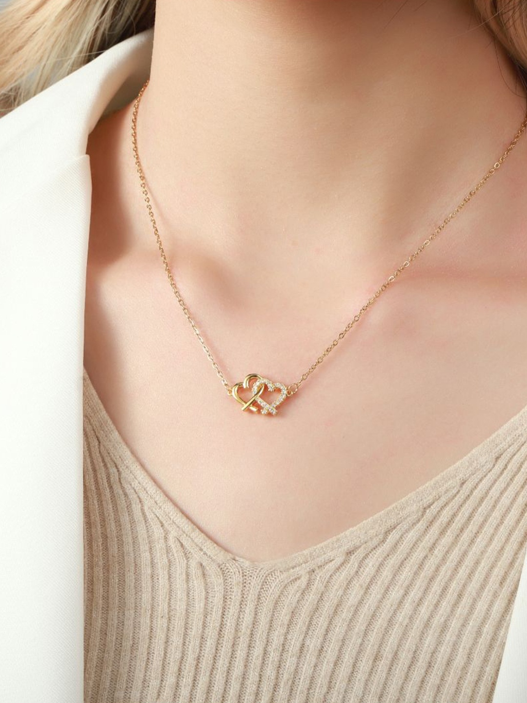 

SALTY Stone-Studded Heart-Shaped Necklace, Gold