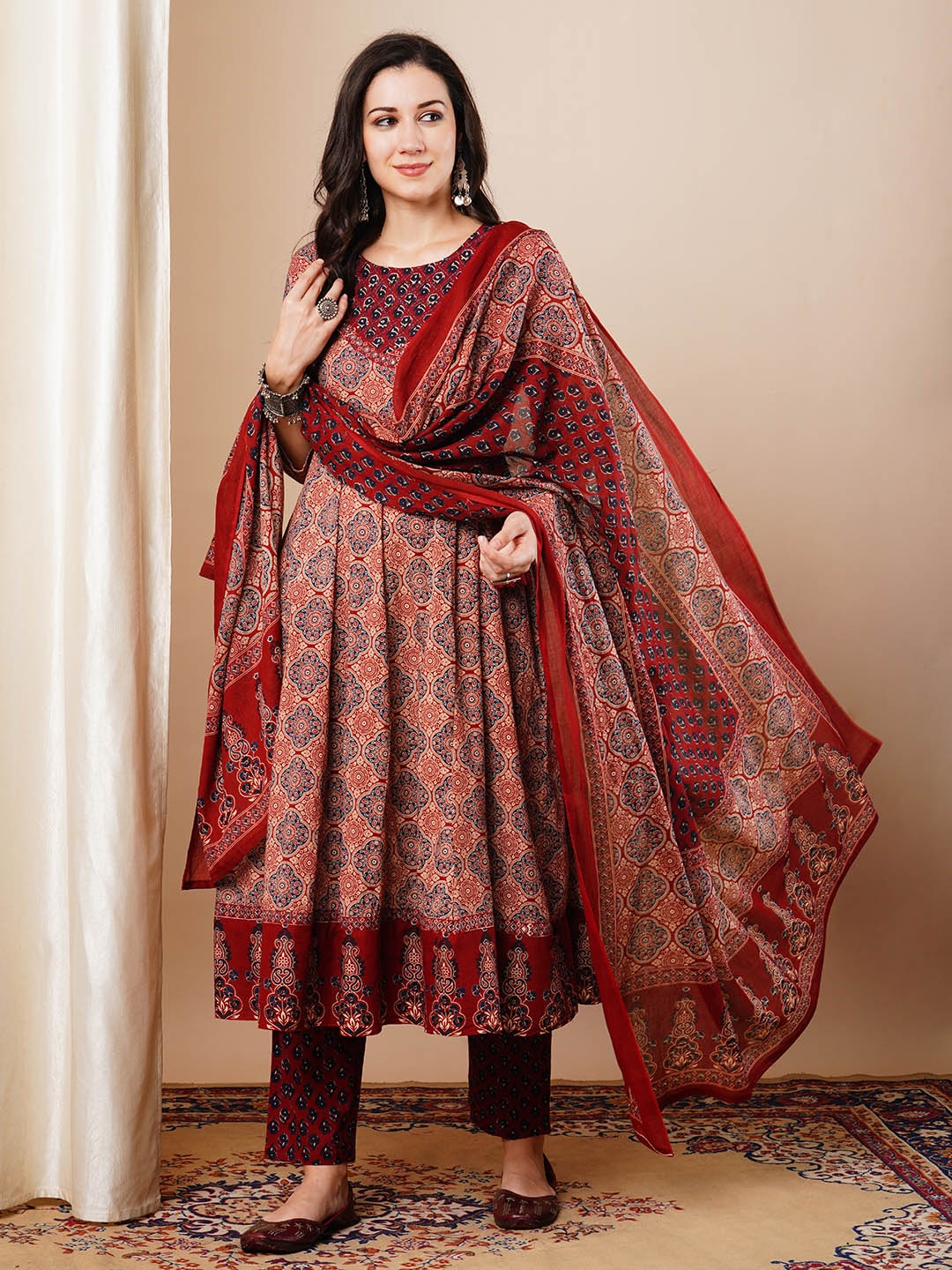 

FASHOR Women Ethnic Motifs Printed Pleated Sequinned Pure Cotton Kurta with Trousers & With Dupatta, Rust