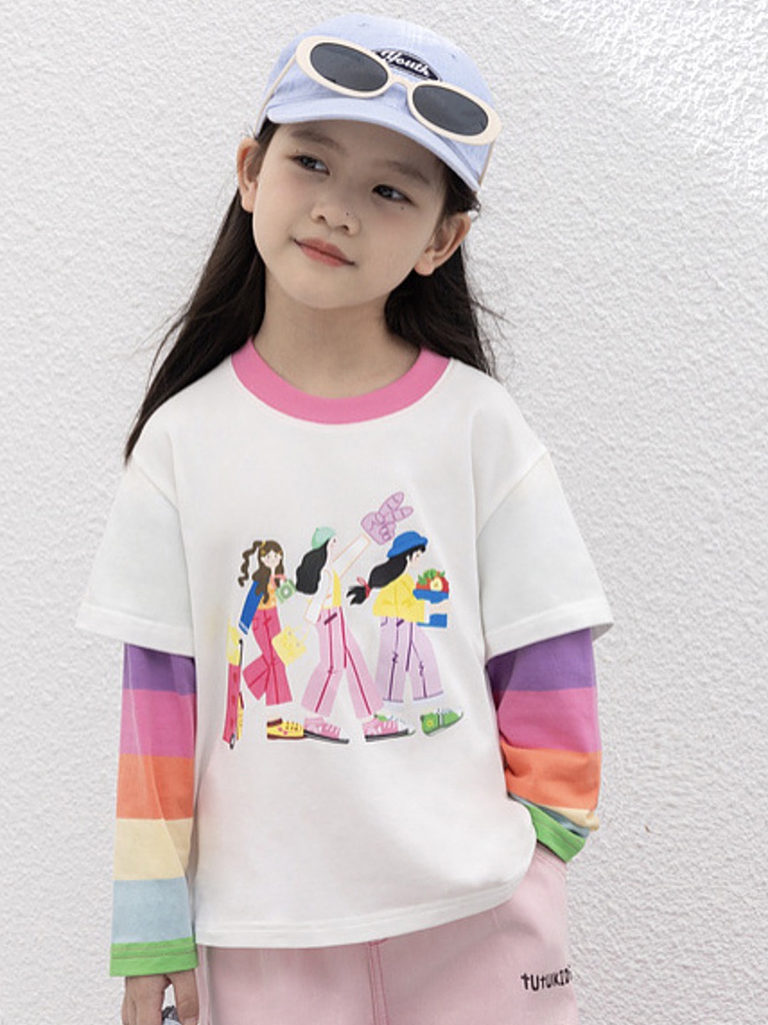 

LULU & SKY Girls Printed Applique T-shirt, White