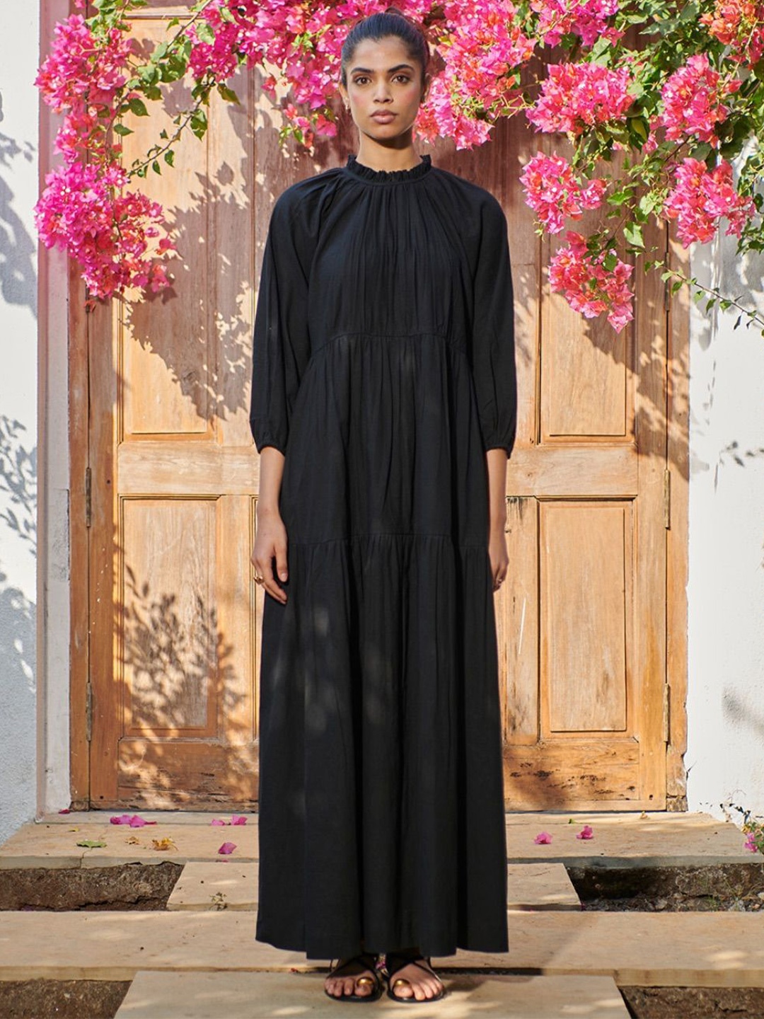 

Saphed Women Puff Sleeves Maxi A-Line Dress, Black