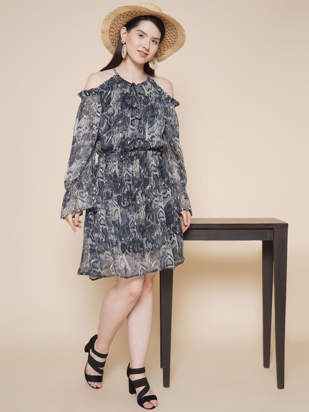 

JAKANARY Printed Cold-Shoulder Chiffon Fit & Flare Dress, Black
