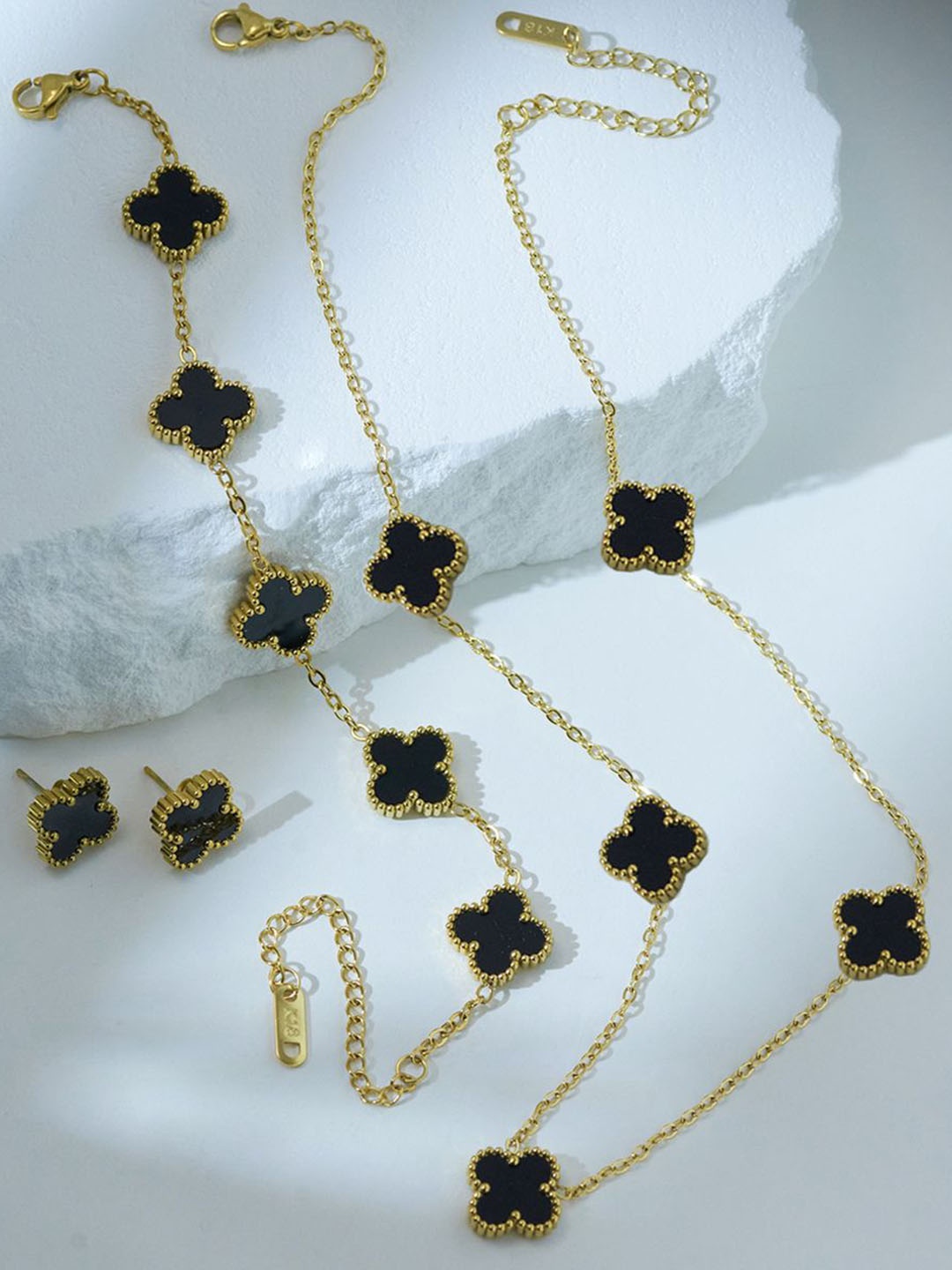 

Jewels Galaxy Gold-Plated Anti Tarnish Clover Jewellery Set