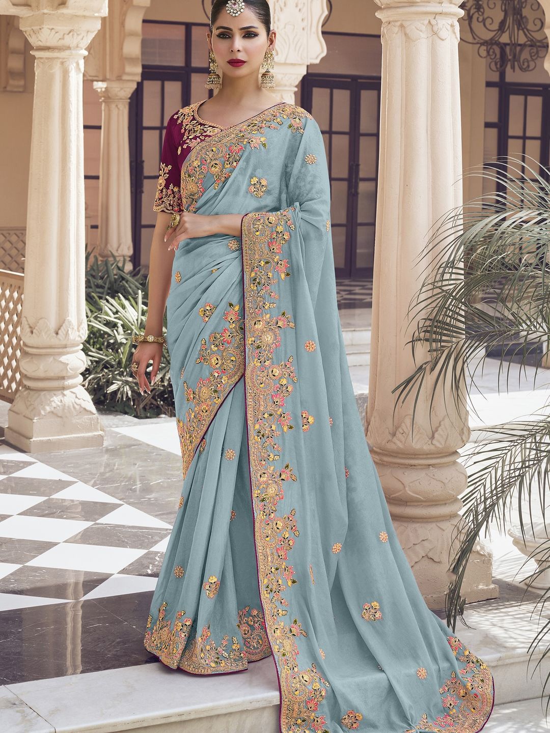 

Suha Floral Poly Georgette Saree, Sea green