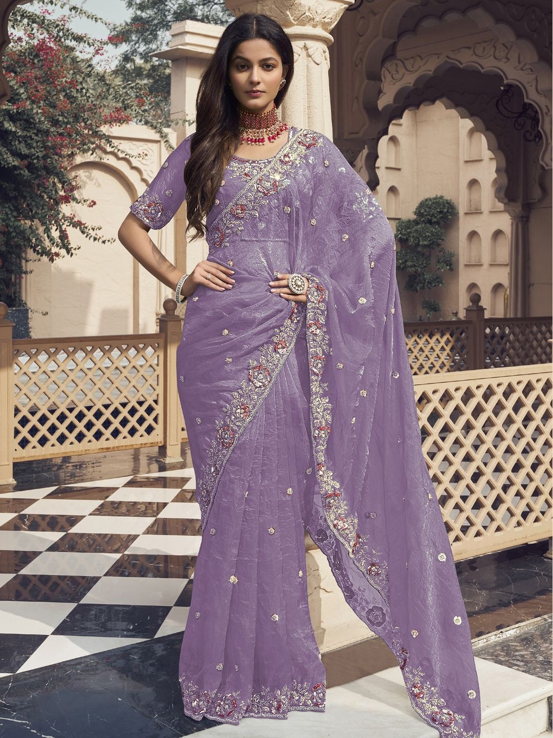 

Suha Floral Sequinned Art Silk Saree, Violet