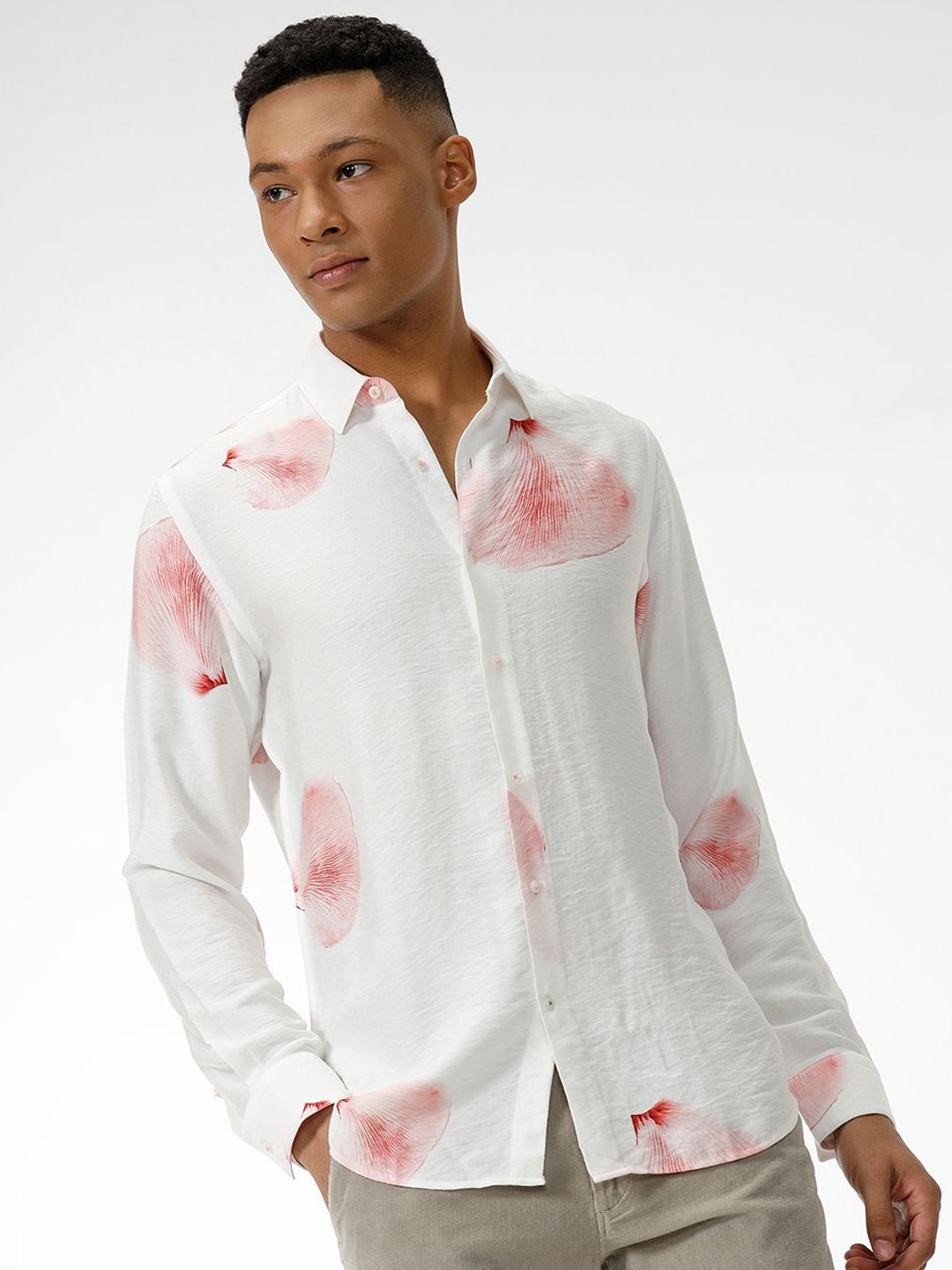 

The Collection Men Classic Opaque Printed Casual Shirt, Pink
