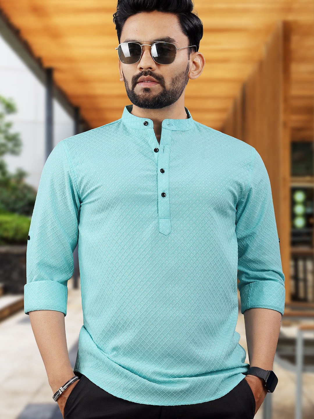 

VeBNoR Men Dobby Kurta, Blue