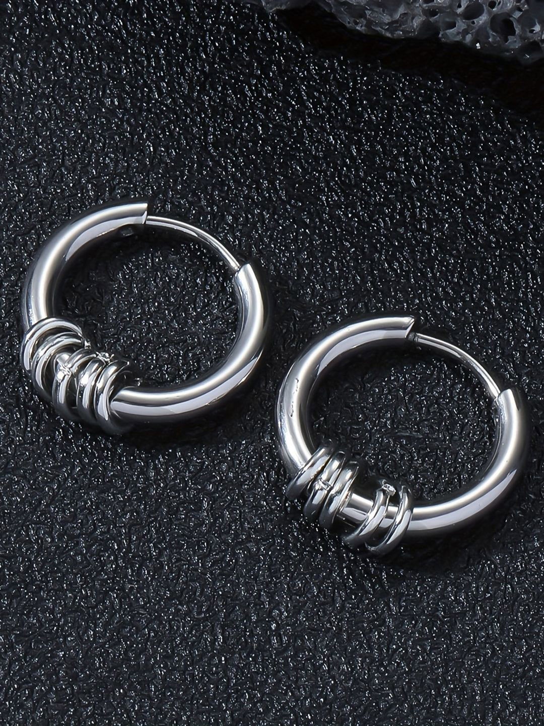 

FIMBUL Classic Hoop Earrings, Silver