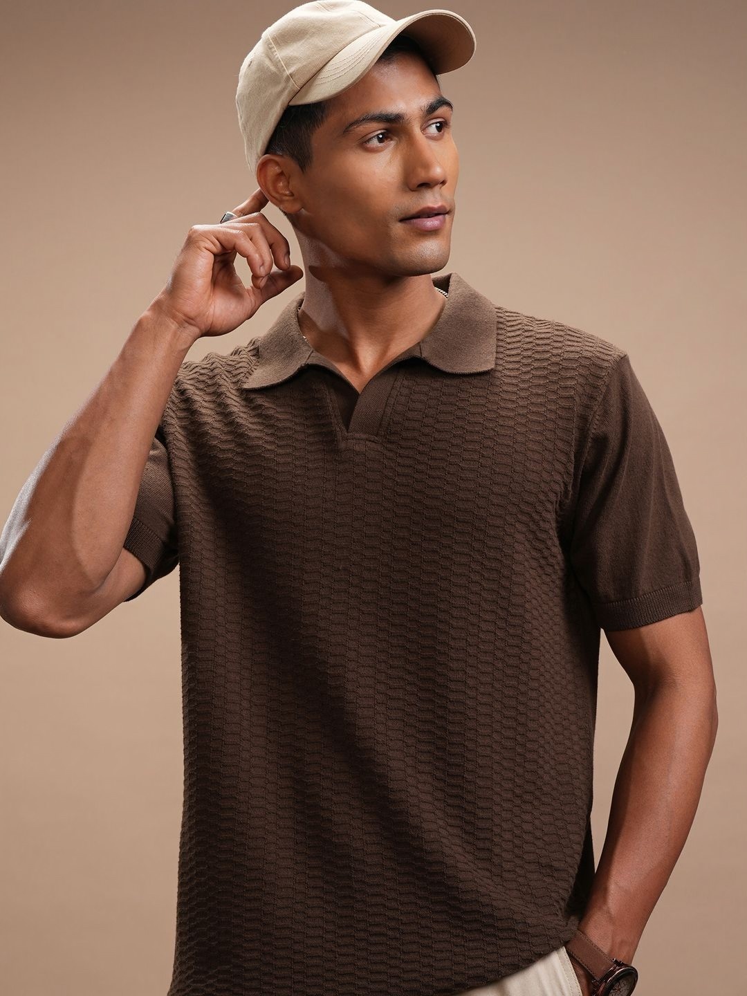 

HIGHLANDER Men Polo Collar T-shirt, Brown