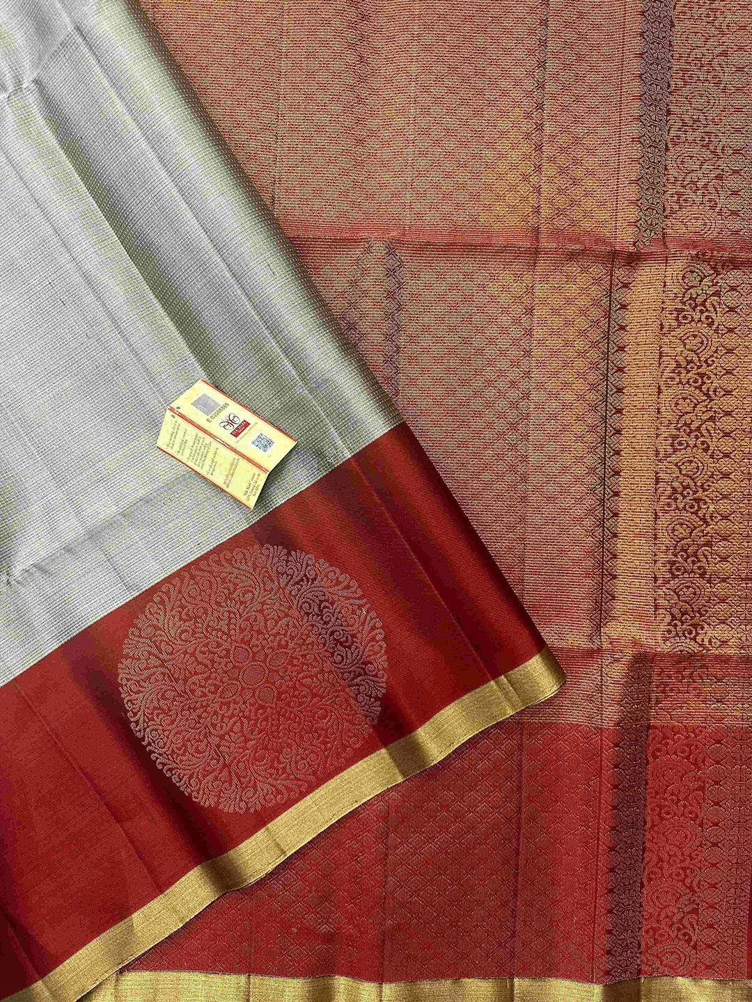 

SANJAR CREATION Woven Design Zari Pure Silk Kanjeevaram Saree, Grey
