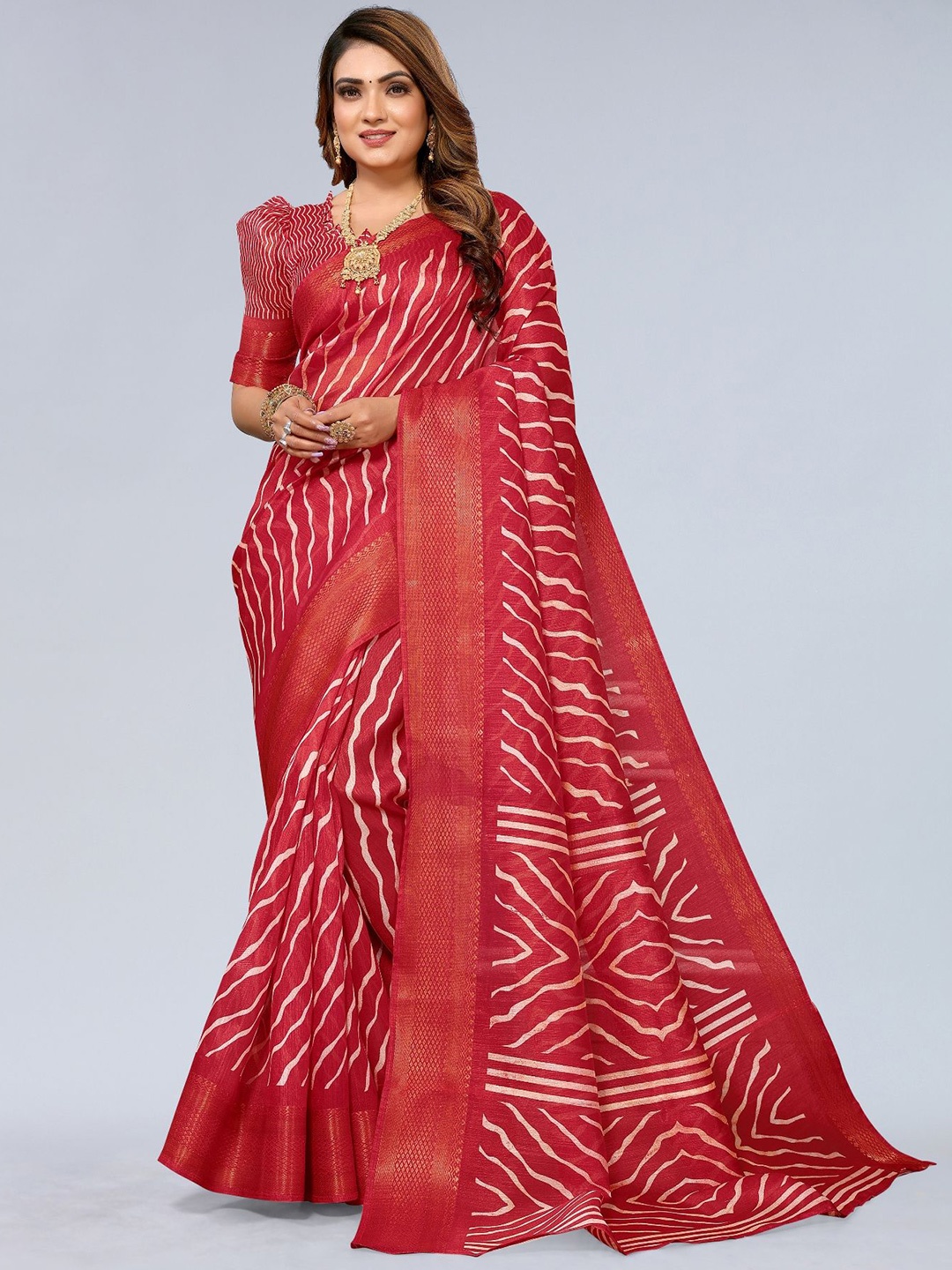 

Moda Rapido Leheriya Zari Saree, Red