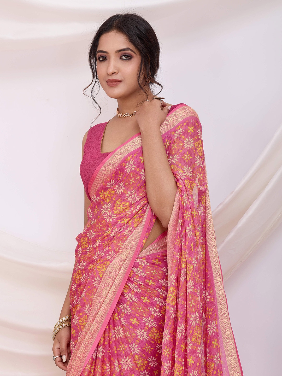 

Tasrika pure chiffon viscose border block printed saree, Pink