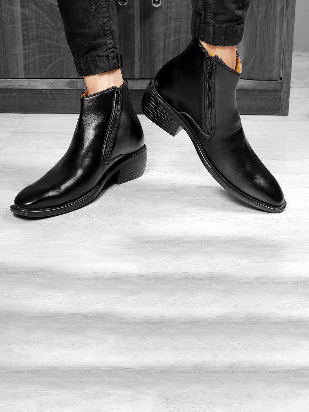 

riffway Men Height Increasing Block Heel Boots, Black