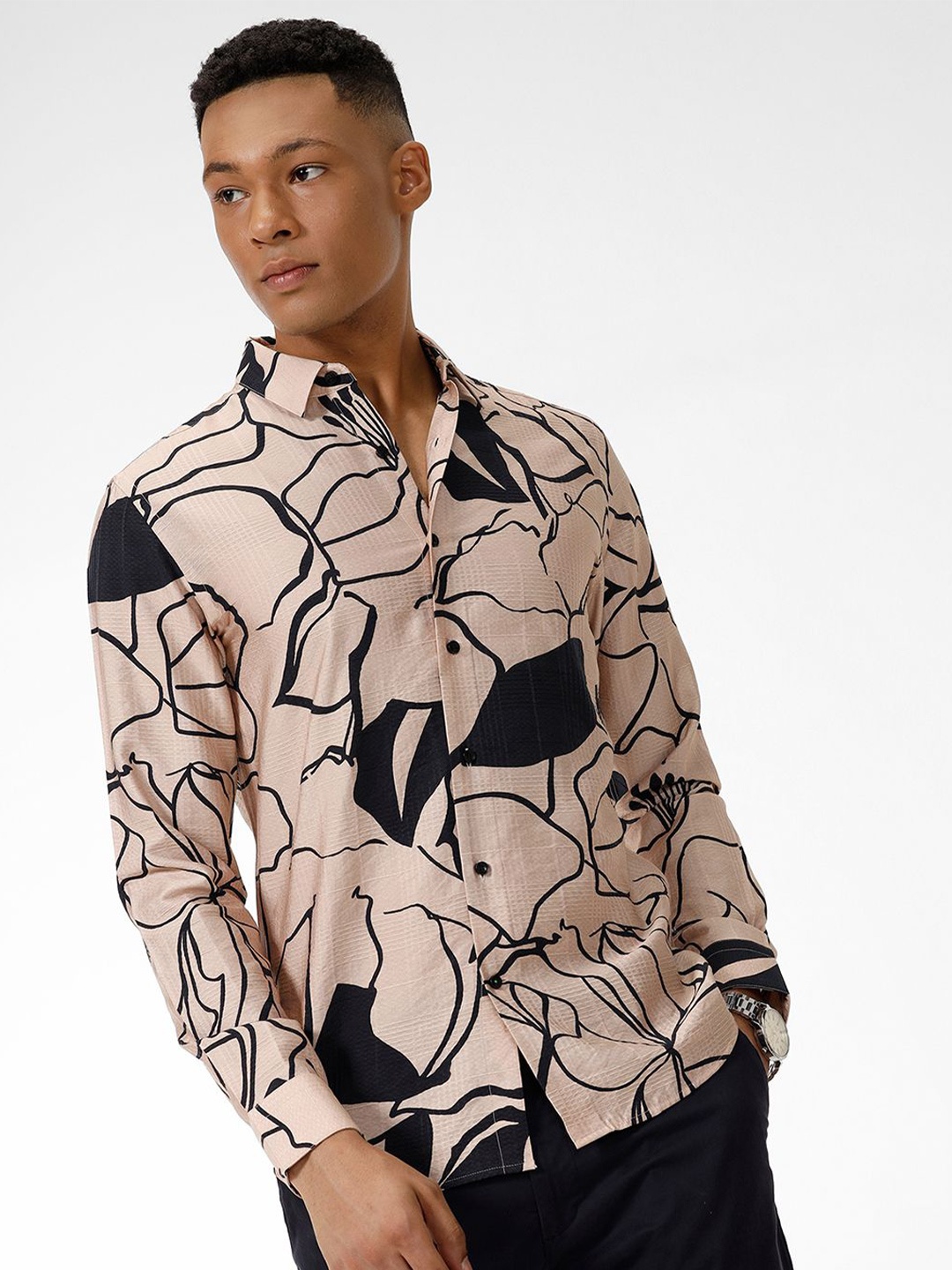 

The Collection Men Classic Horizontal Stripes Opaque Printed Casual Shirt, Beige