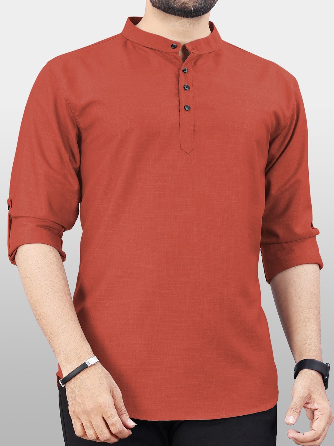 

VeBNoR Men Thread Work Kurta, Orange