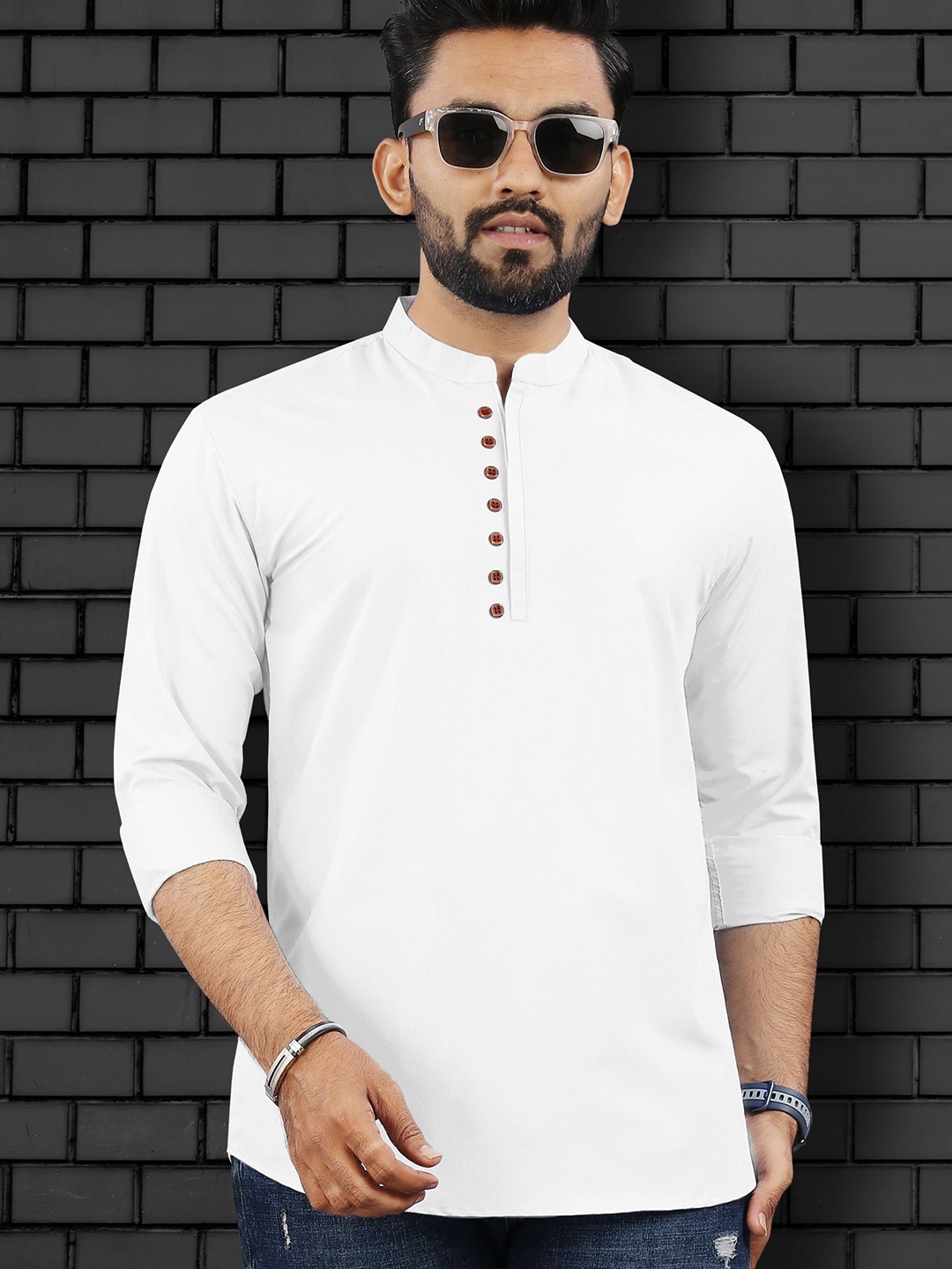 

VeBNoR Men Checked Thread Work Kurta, White