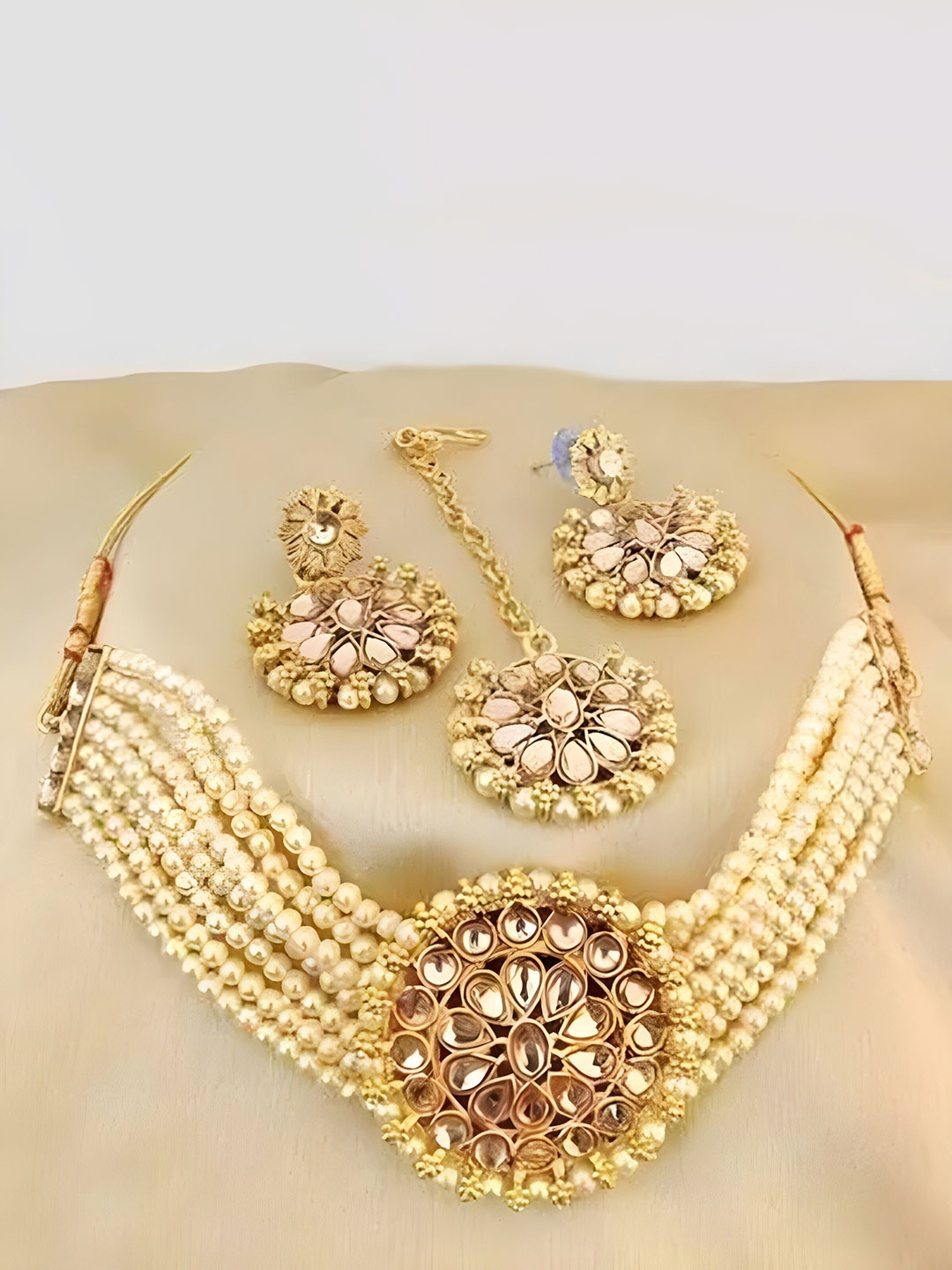

JMBW INTERNATIONAL Set Of 2 Gold Plated Stone Studded & Beaded Jewellery Sets