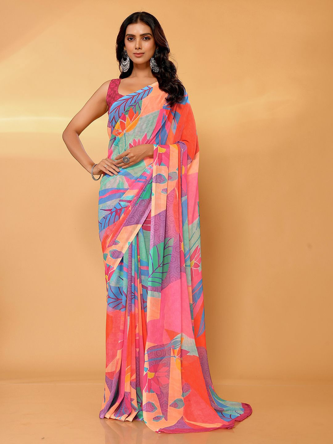 

Janasya Women Multicolor Georgette Tropical Printed Saree with Unstitched Blouse Piece, Pink