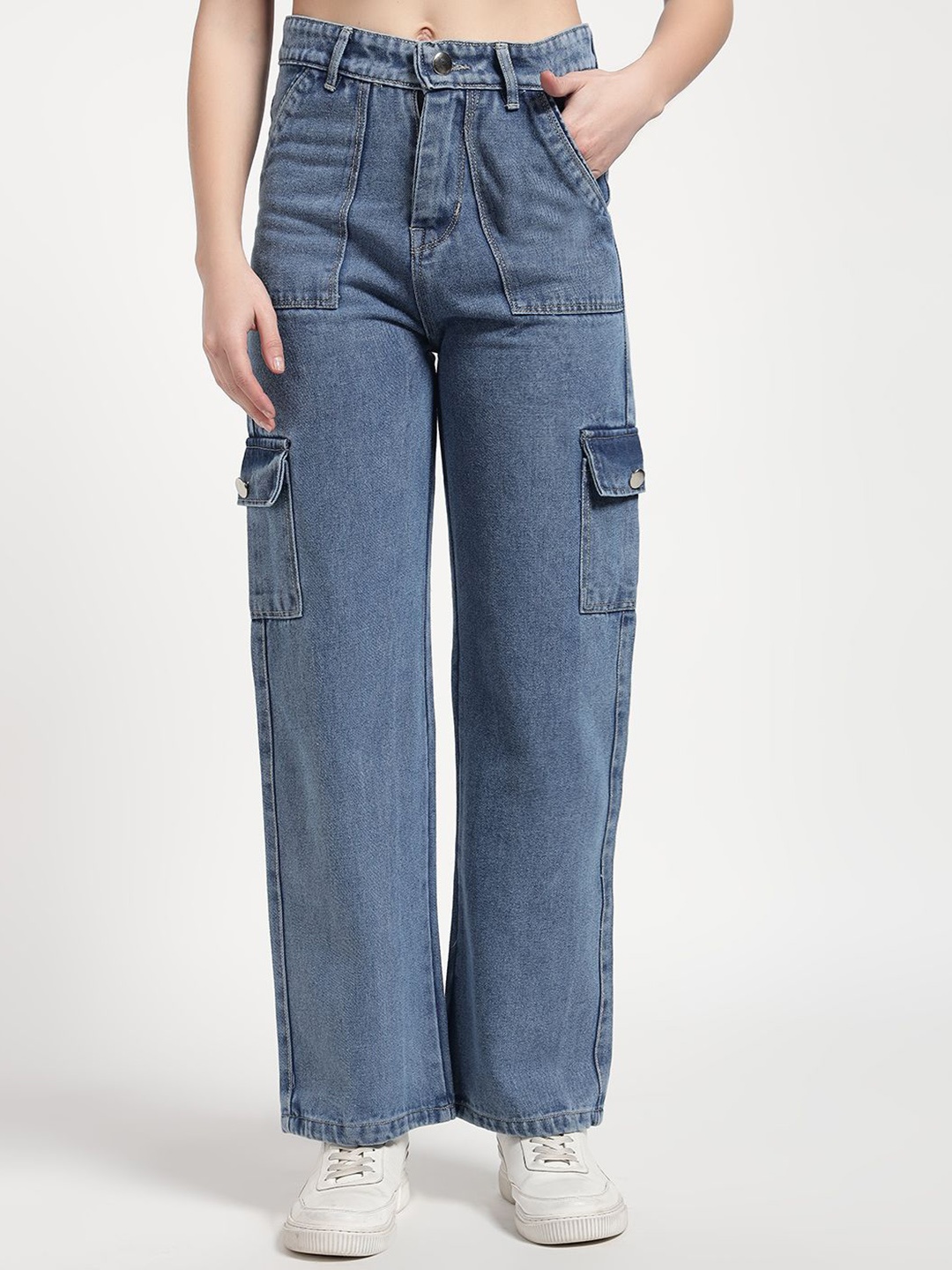 

The Roadster Lifestyle Co Women Pure Cotton High-Rise Cargo Jeans, Blue