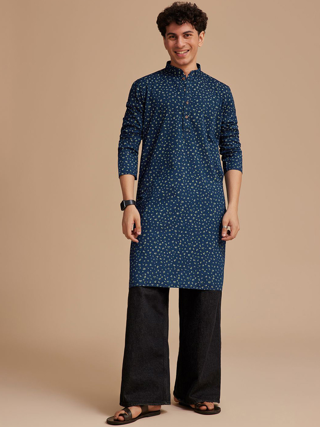 

KALKI Fashion Men Floral Printed Regular Kurta with Trousers, Blue