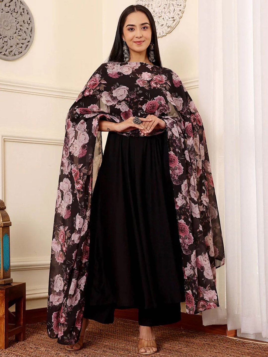 

KALINI Women Solid Round Neck Kurta & Palazzo with Floral Printed Dupatta, Black