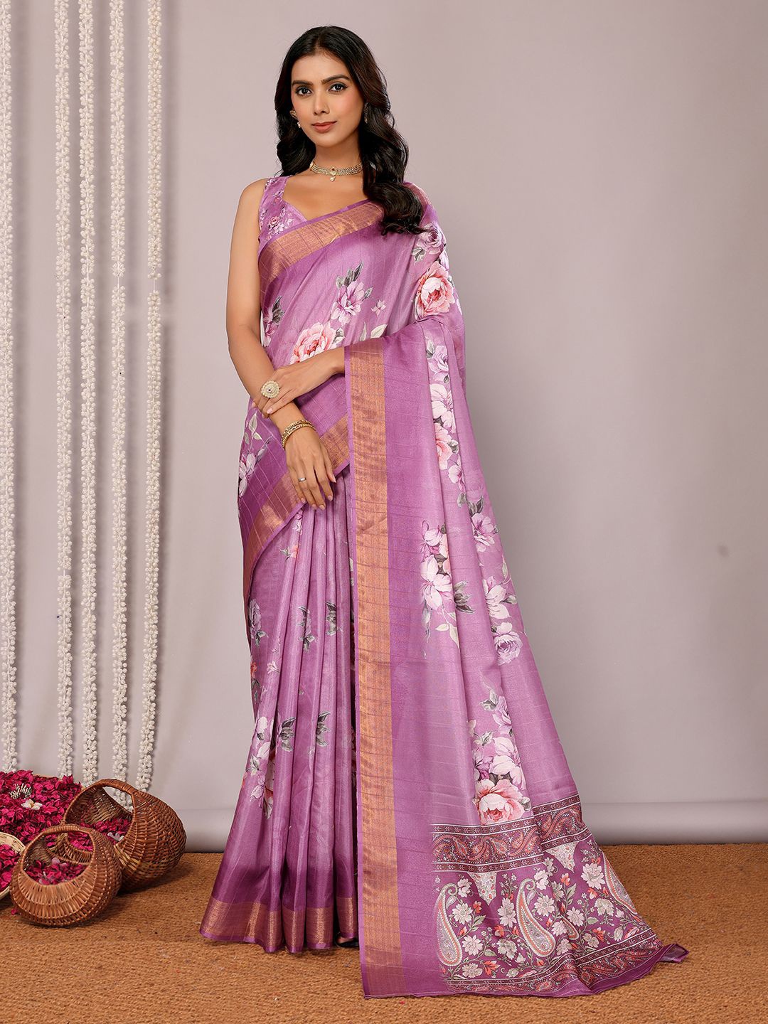 

Janasya Chanderi Silk Floral Printed Chanderi Saree with Unstitched Blouse Piece, Purple