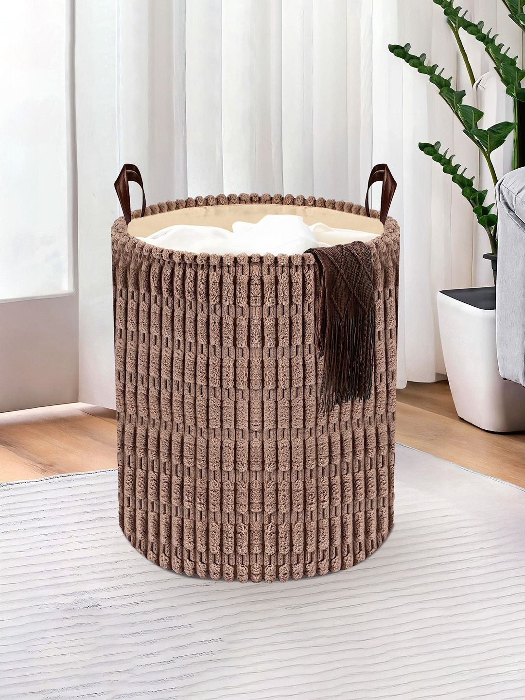 

Aura Khaki-Coloured Foldable Washing Clothes Basket