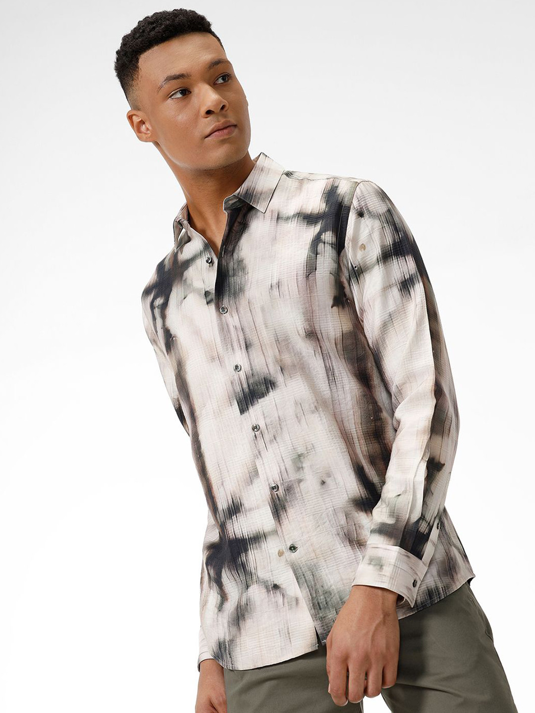 

The Collection Men Classic Opaque Printed Casual Shirt, Green