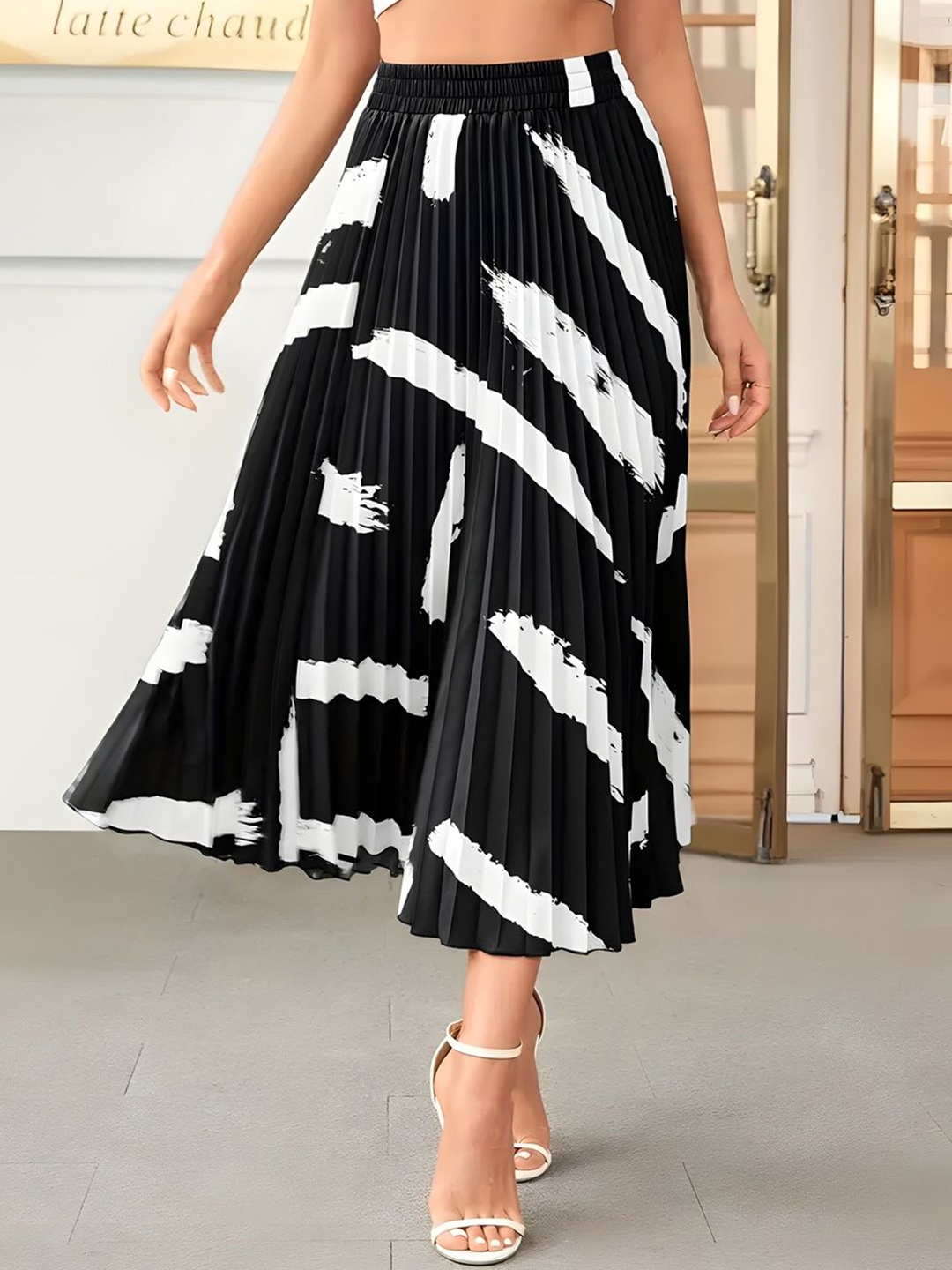 

OTABU Printed Pleated A-Line Midi Skirt, Black