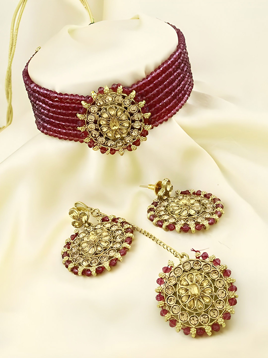 

JMBW INTERNATIONAL Set Of 2 Gold Plated Stone Studded & Beaded Jewellery Sets