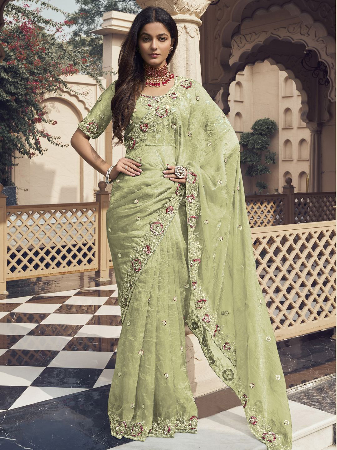 

Suha Floral Embroidered Art Silk Saree, Yellow