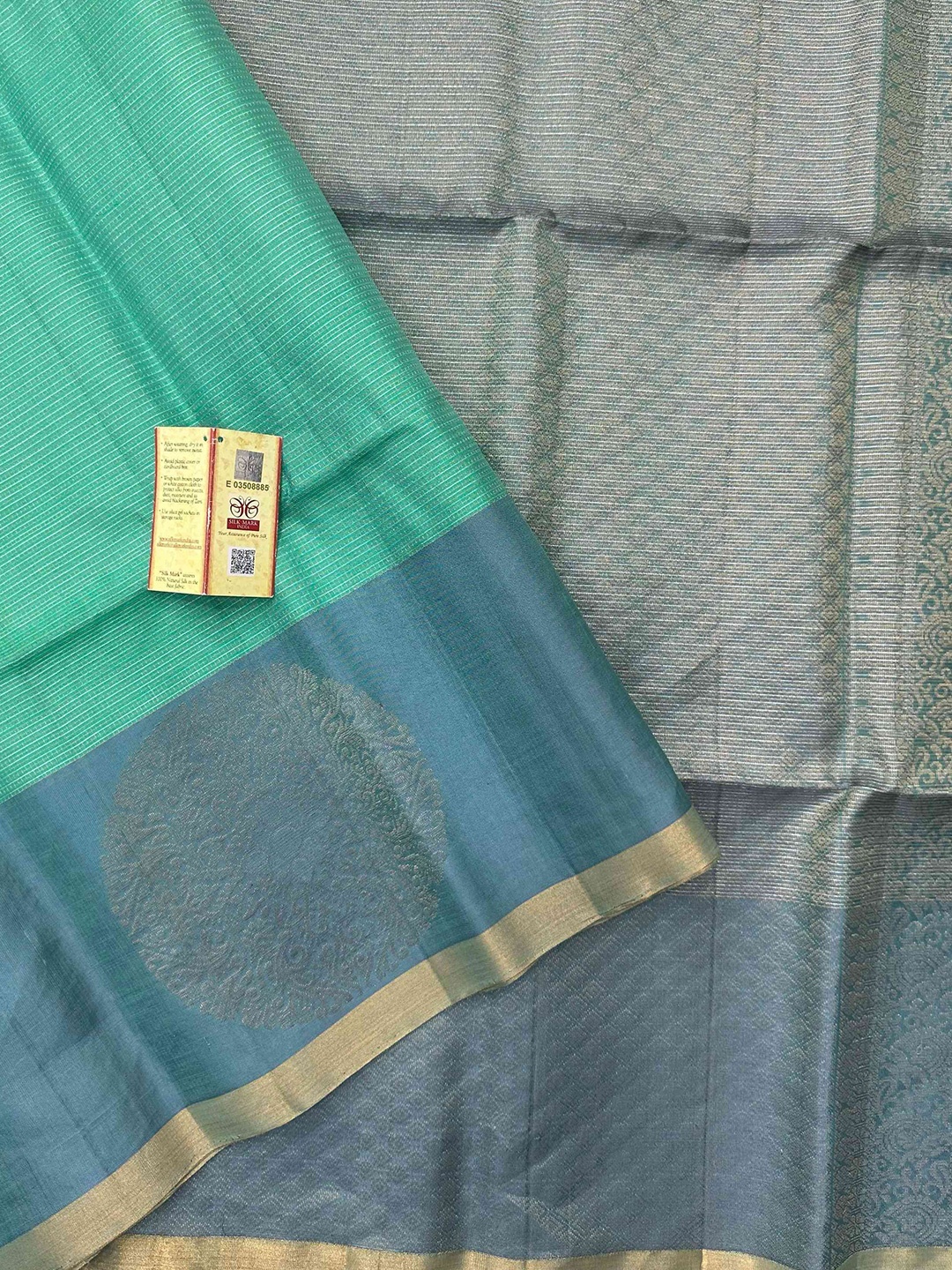 

SANJAR CREATION Ombre Zari Pure Silk Kanjeevaram Saree, Green