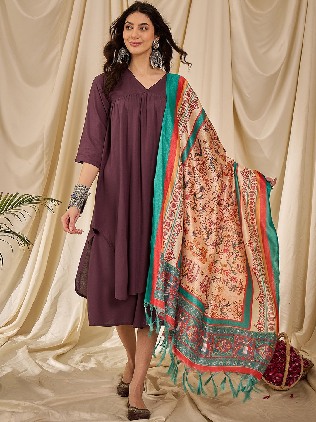 

InWeave Women Regular Kurta with Palazzos & With Dupatta, Mauve