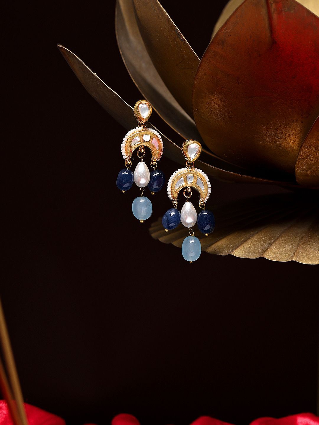 

AARSEE OFFICIAL Contemporary Chandbalis Earrings, Gold