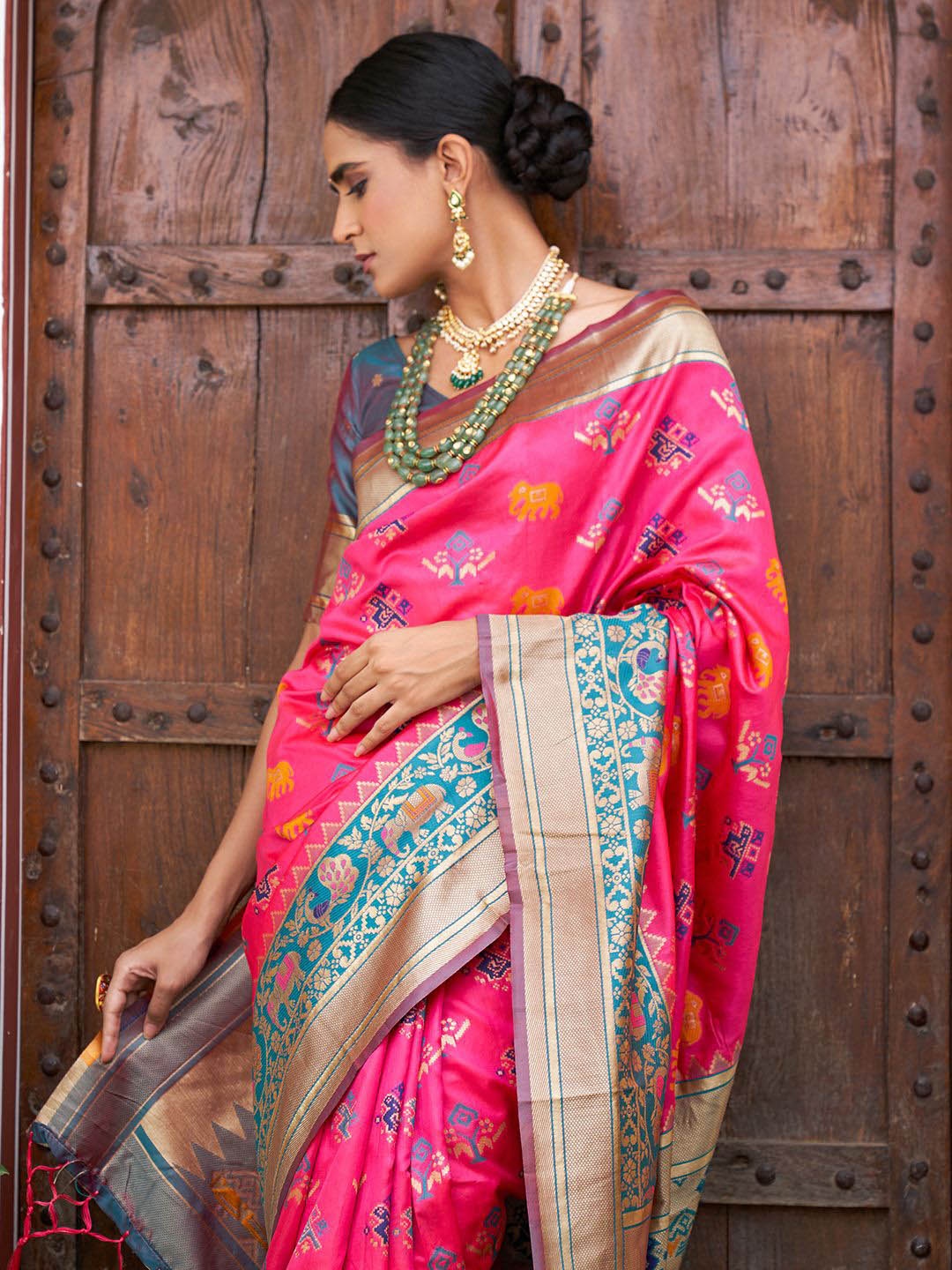 

Janasya Cotton Silk Woven Ethnic Motifs Saree with Unstitched Blouse Piece, Pink