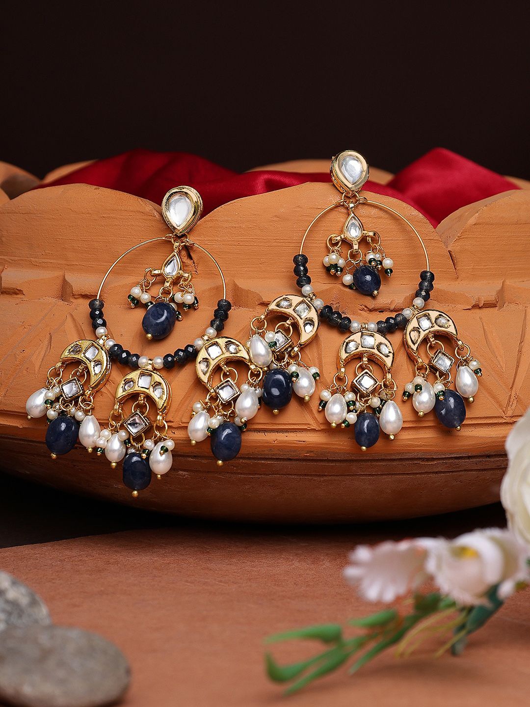 

AARSEE OFFICIAL Contemporary Chandbalis Earrings, Navy blue