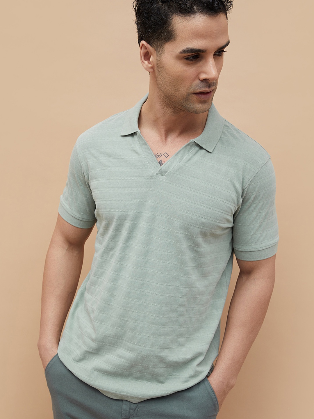 

CODE by Lifestyle Men Striped Mandarin Collar Pockets T-shirt, Grey