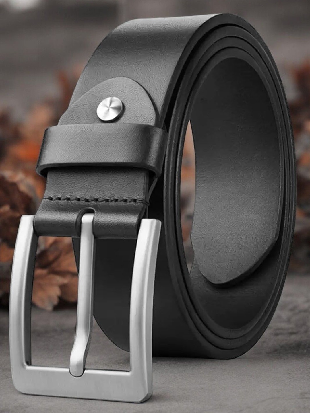 

LOOPA Men Textured Leather Formal Belt, Black
