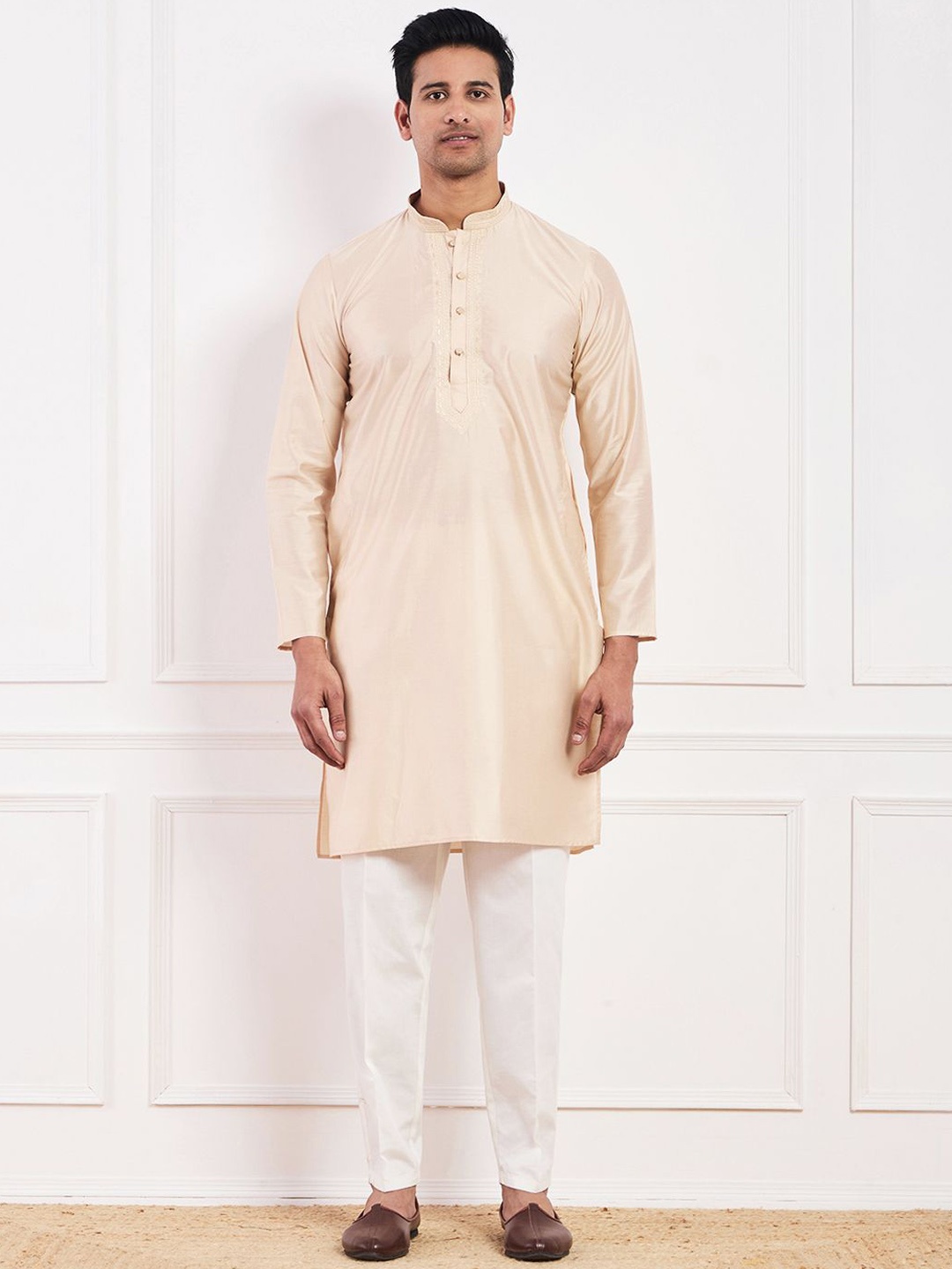 

Satwaa Yoke Design Mandarin Collar Thread Work Cotton Silk Straight Kurta, Beige