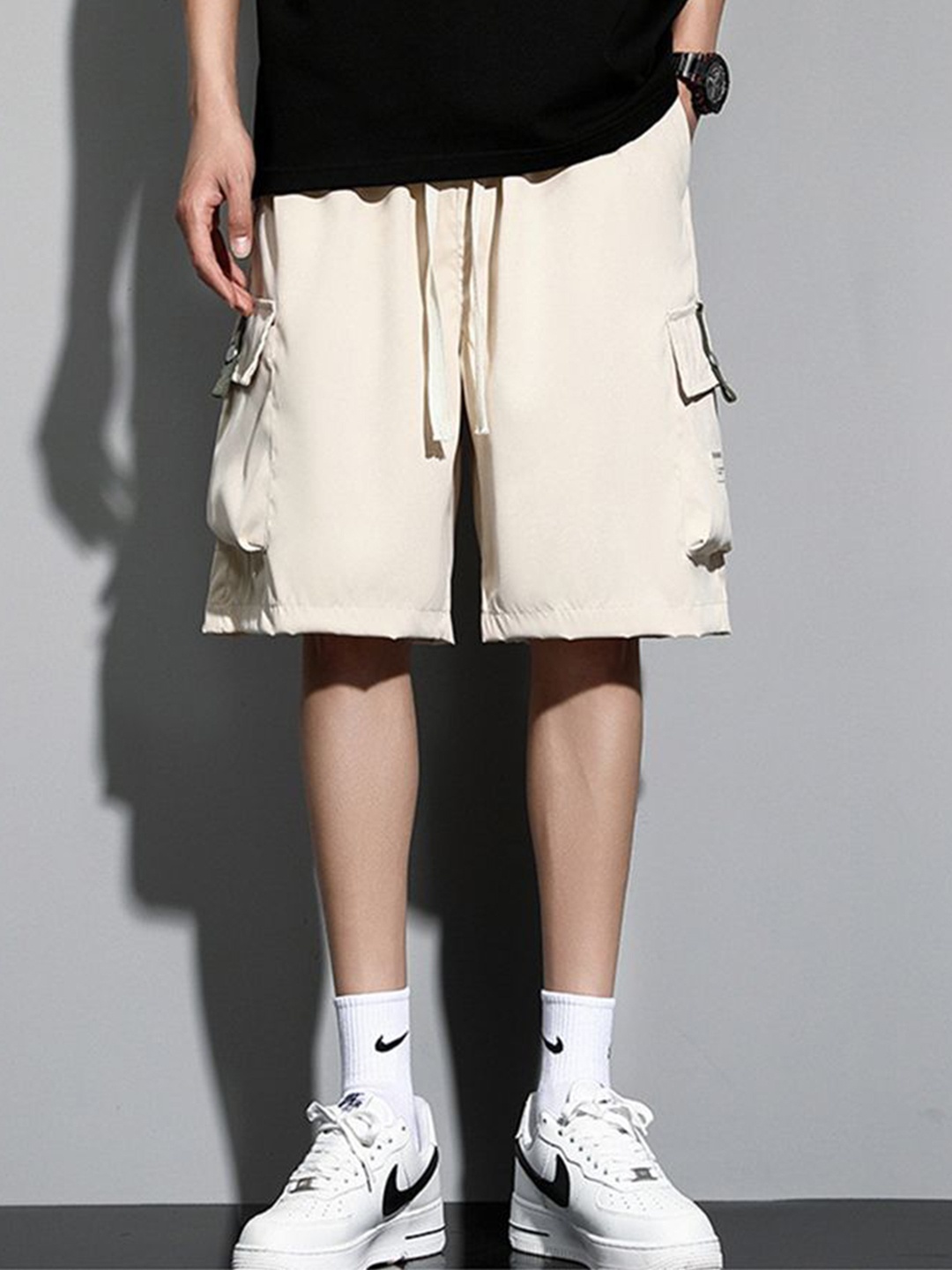 

StyleCast x Revolte Men Loose Fit Outdoor Cargo Shorts, Beige