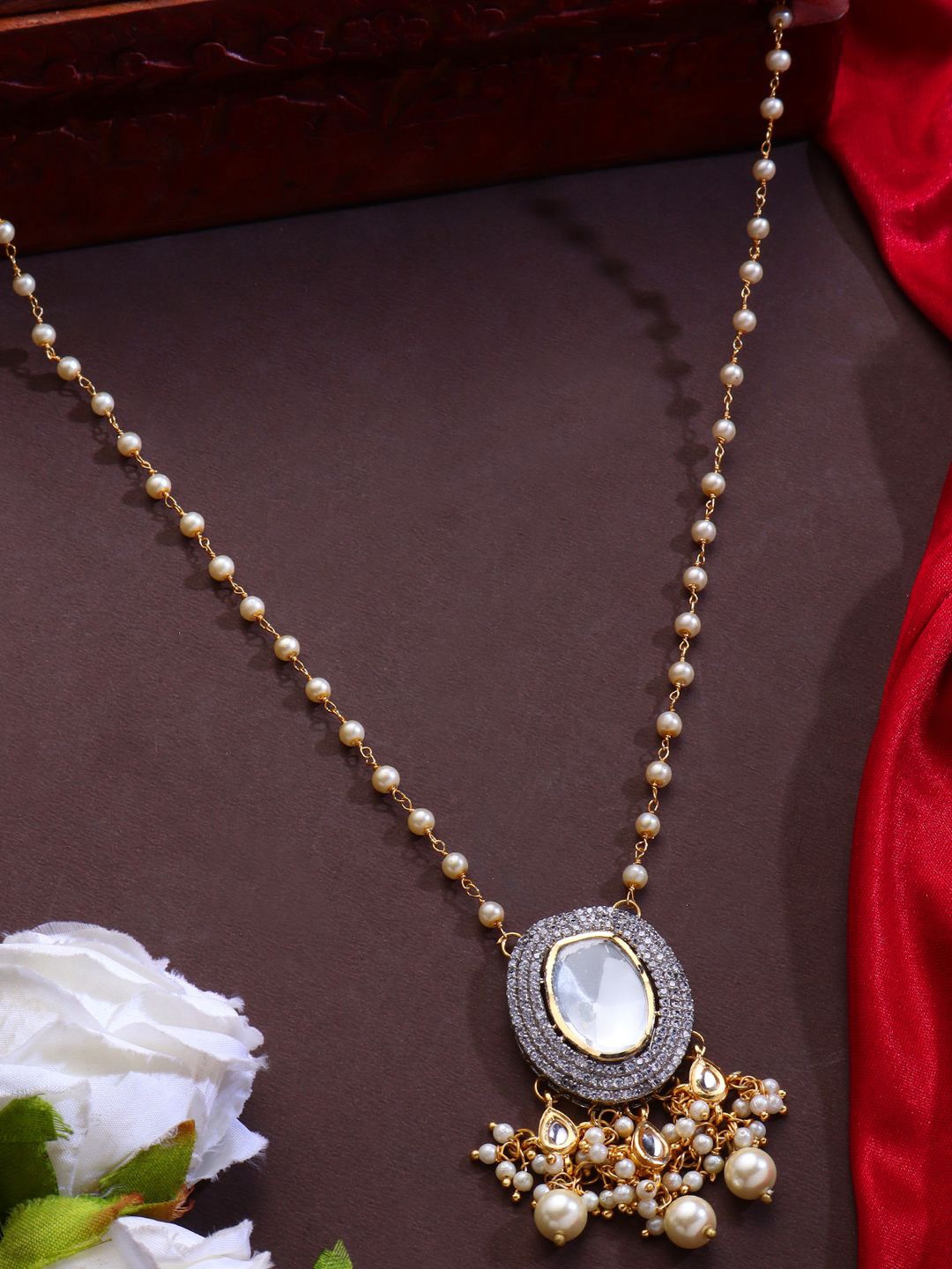 

AARSEE OFFICIAL Anti-Tarnish Gleaming Polki Long Necklace, Gold