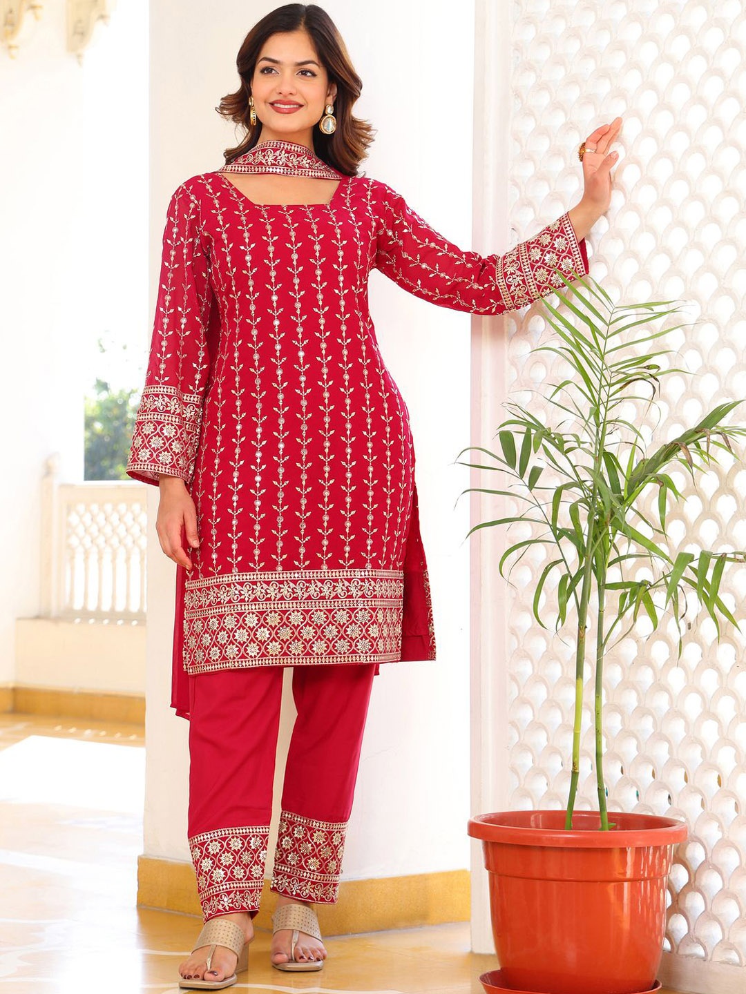 

Fashion Basket Women Ethnic Motifs Embroidered Regular Kurta with Pyjamas & With Dupatta, Pink