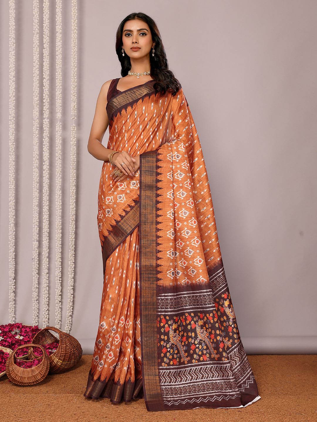 

Janasya Orange Chanderi Silk Ikkat Printed Chanderi Saree with Blouse Piece