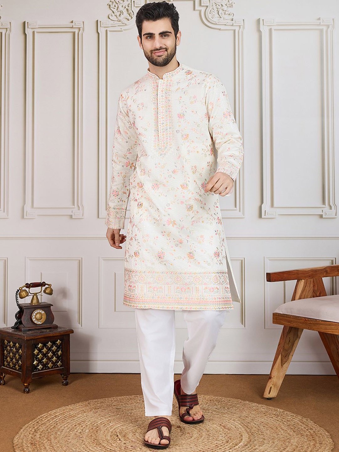 

House of Pataudi Embroidered Straight Kurta, Cream