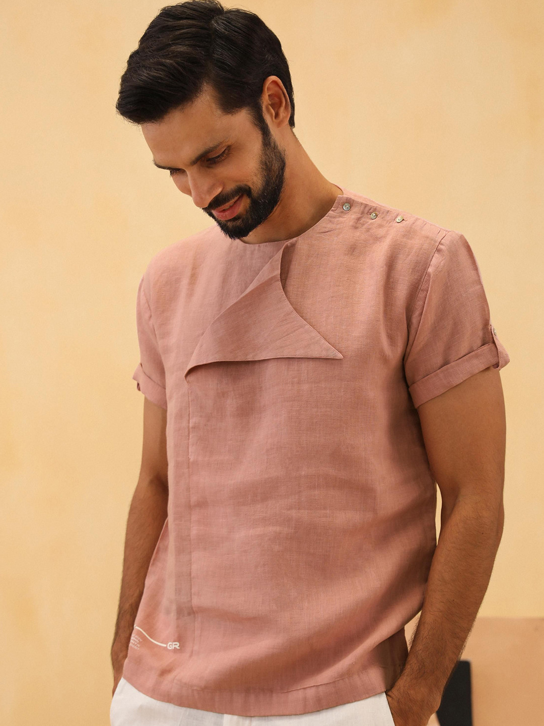 

PRIMAL GRAY Men Slim Fit Solid Casual Shirt, Pink