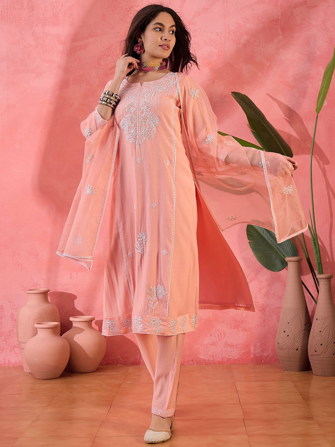 

Sangria Floral Embroidered Sequinned Notch Neck Straight Kurta With Trousers & Dupatta, Peach