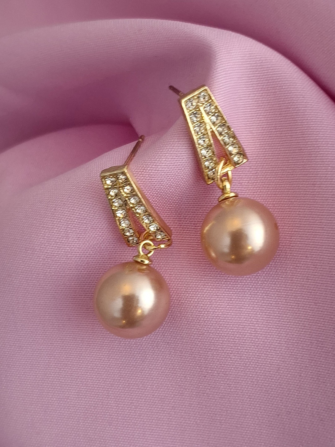 

Zhouse Gold-Plated Crystals Studded Rectangle Drop Earrings