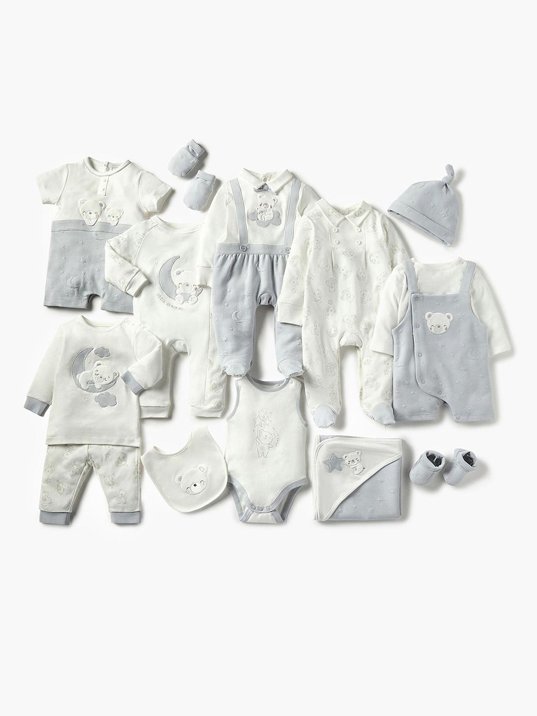 

Giggles by Babyshop Boys Printed Sleepsuit, White