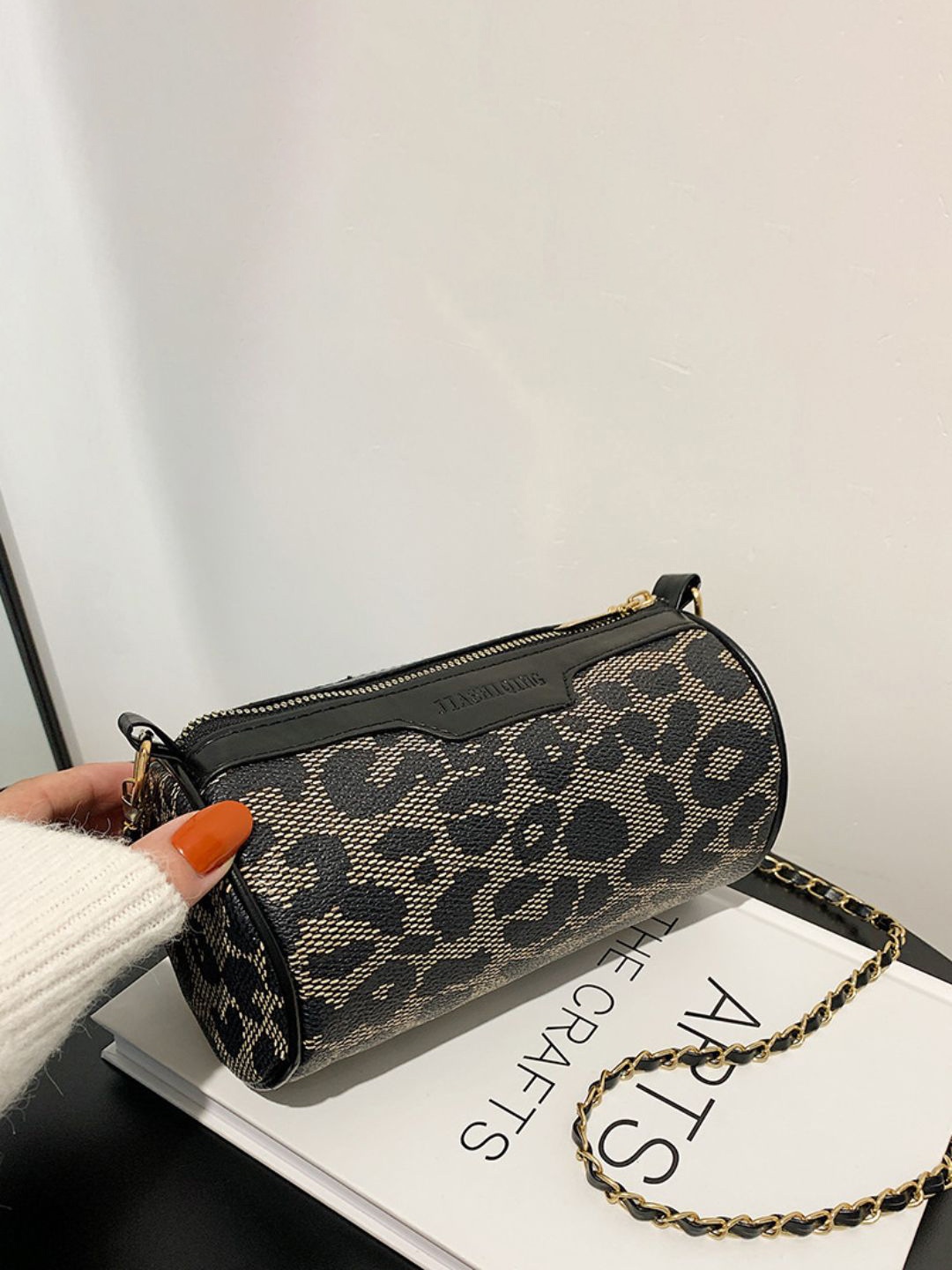 

DressBerry Animal PU Shoulder Bag, Grey