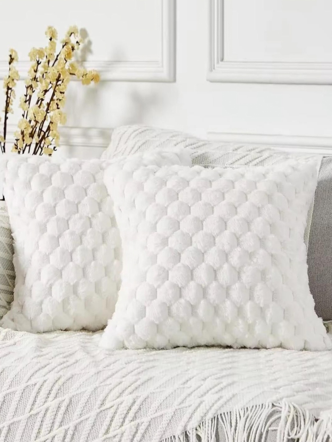 

TANLOOMS White 2 Pieces Geometric Printed Velvet Square Shaped Cushion Covers