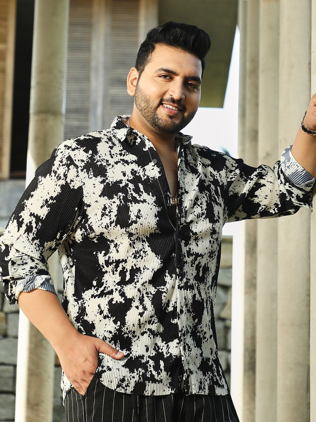 

Instafab Plus Men Comfort Opaque Casual Shirt, Multi